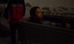 鬼骨场完整版在线观看,揭秘神秘古墓，惊悚探险之旅